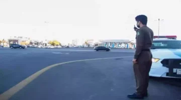 رصد إلكتروني لمخالفة جديدة في المرور السعودي وتحديد غرامة مالية عالية عليها